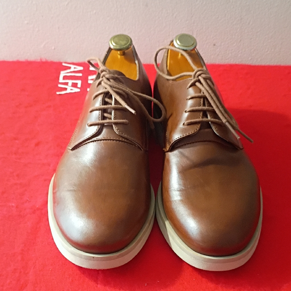 Calvin Klein Collection Tan Leather Oxfords